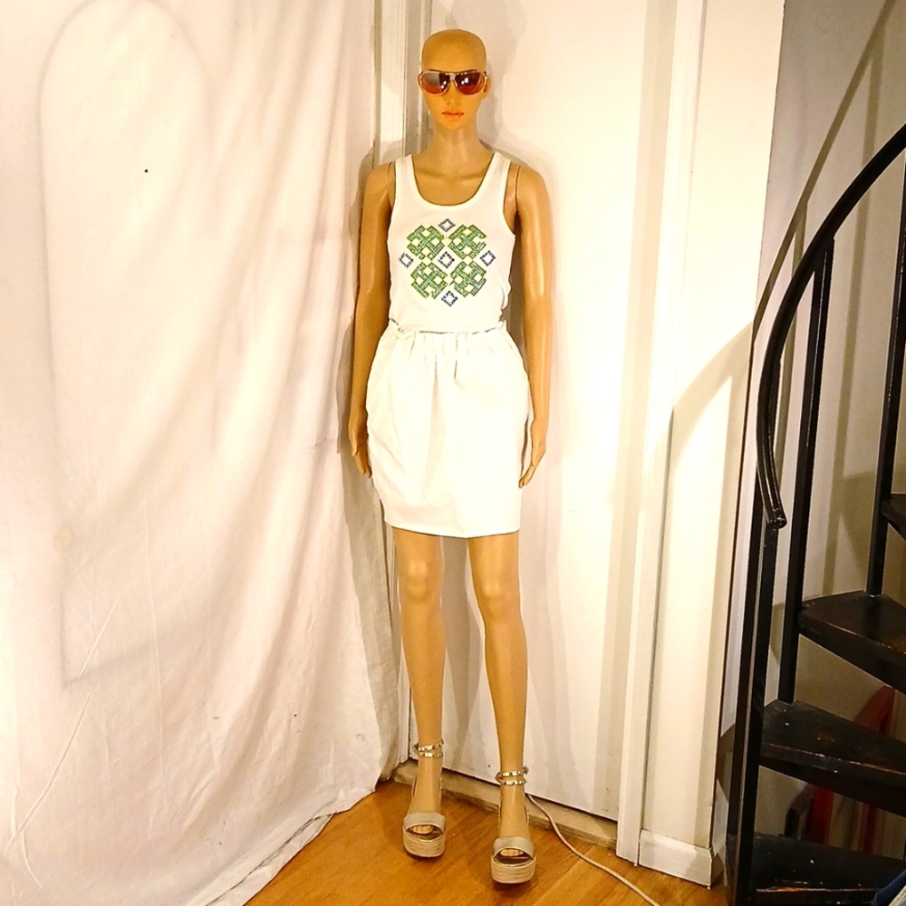 🔥 NWOT Dolce & Gabbana White Summer Skirt